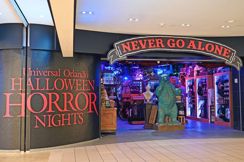 Halloween Horror Nights Store